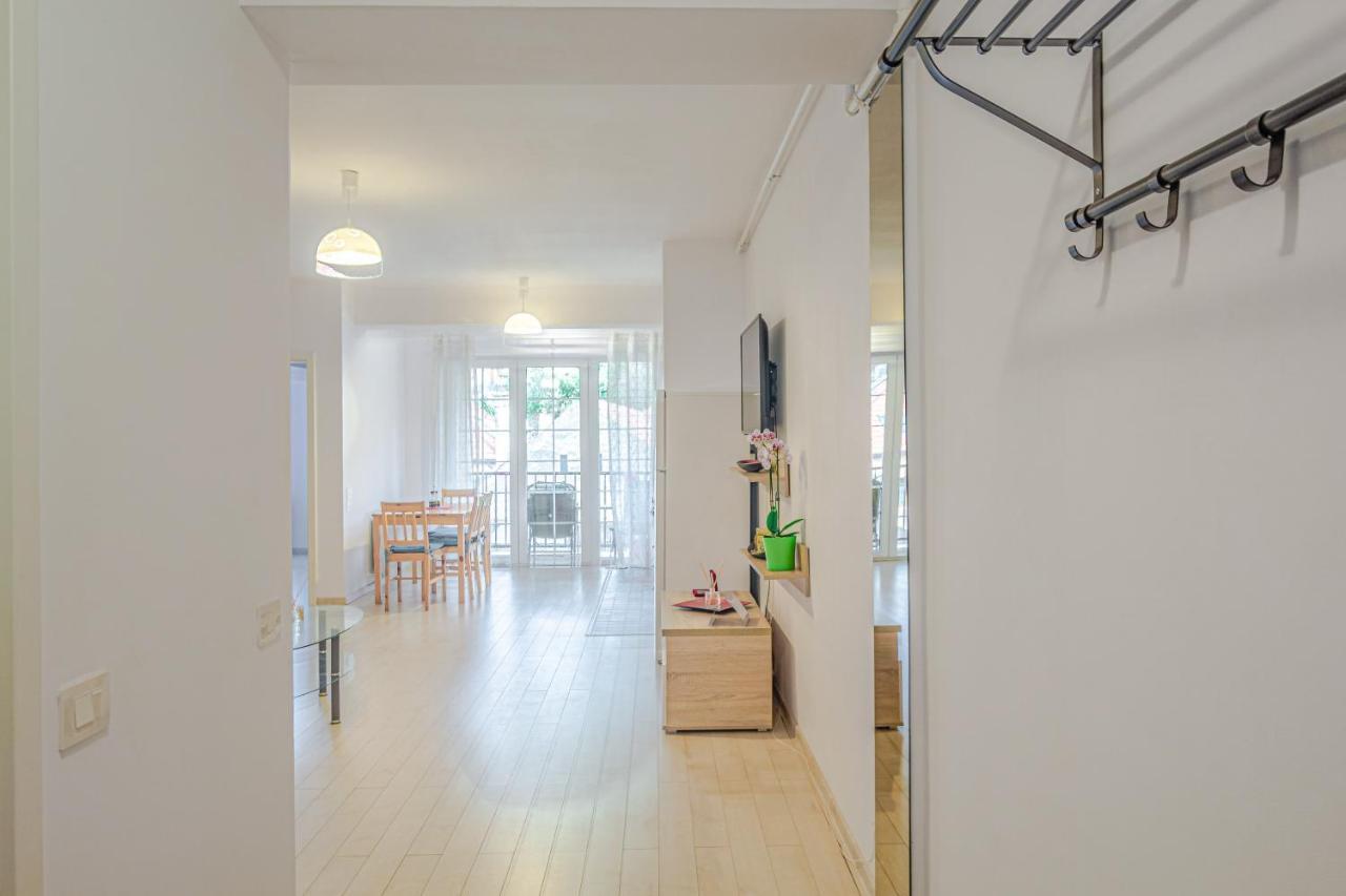 Opera Apart 2 Apartman Brassó Kültér fotó